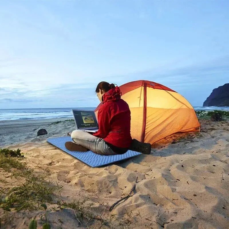 Matelas Camping - PortableCampingMat™ - Bleu - Camping - facile.com