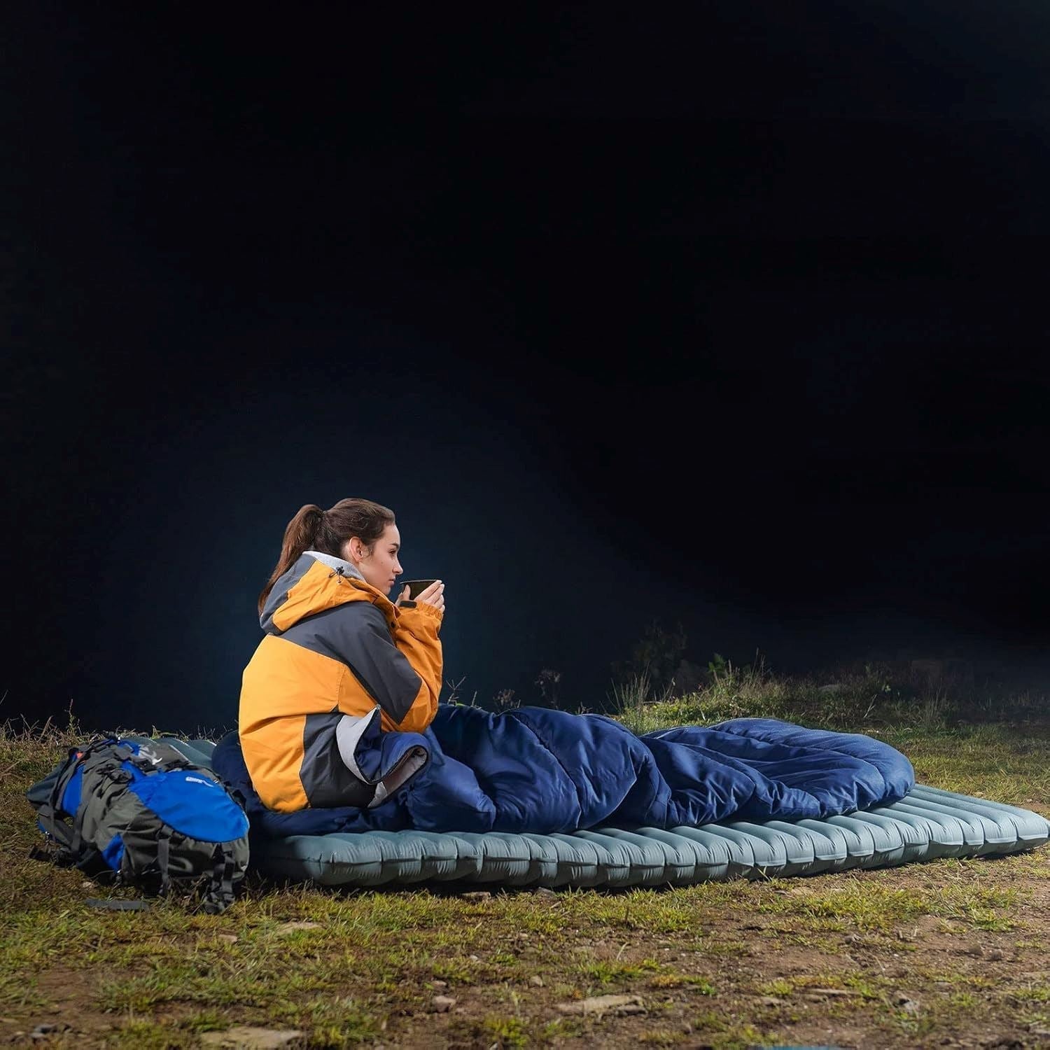 Sac de couchage - HikingSleepingbag™ - Bleu marine - Camping - facile.com
